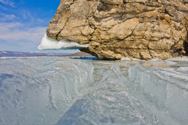 Gelo azul do Lago Baikal, Ilha Olkhon — Fotografia de Stock