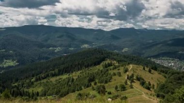 Karpat Dağları statik timelapse, 4 k timelapse, Karpat Dağları, 4 k timelapse yaz zaman atlamalı