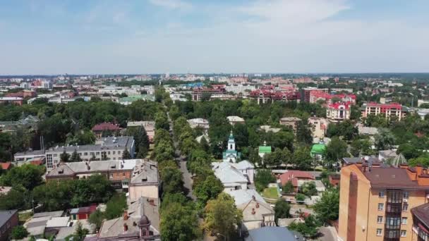 Poltava město krajina letecký pohled v létě. — Stock video