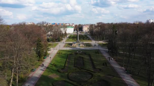 Şehir merkezindeki Poltava hava manzaralı. — Stok video