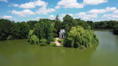 Aşk Adası Sofya Parkı Çardağı Uman Ukrayna hava manzaralı