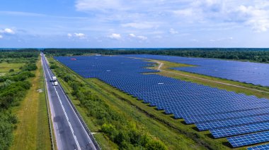 Güneş Paneli Yeşil Fabrika Alan Alternatif Enerji Hava Görünümü