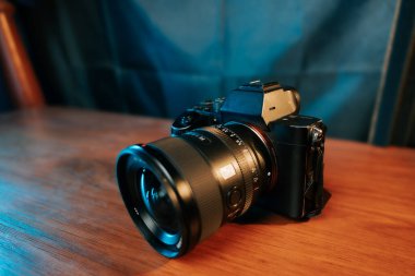 Alpha a7III Aynasız Dijital Kamera Gövdesi ve Mercek - Profesyonel tam kare fotoğraf makinesi