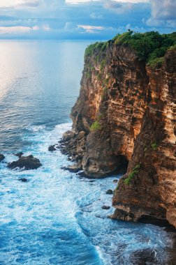 Gap, Bali, uluwatu