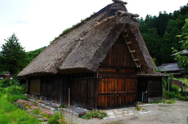 Home Style tradizionale giapponese nello storico villaggio Shirakawa-go, prefettura di Gifu, Giappone — Foto Stock