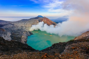 Kawah Ijen'de volkan Sunrise