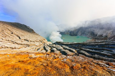 Kawah Ijen'de volkan