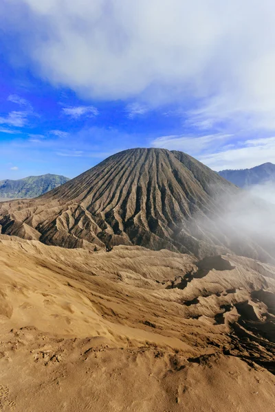 Mountain Batok and Sand Dunes — Stock Photo, Image