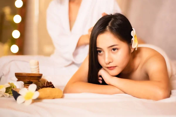 Asiatiska Vacker Ung Och Frisk Kvinna Spa Salong Spa Rum — Stockfoto