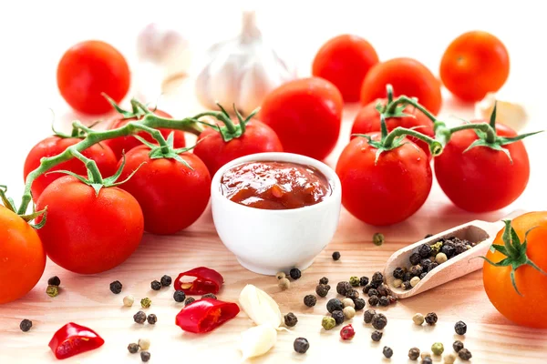 Du ketchup. Sauce tomate salsa — Photo