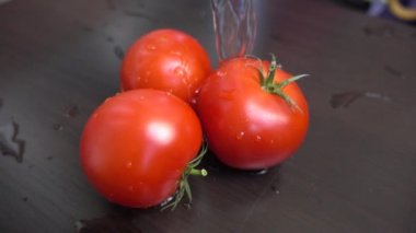 Su sıçrama domates yüksek hızlı fotoğraf makinesi, hayalet silah olarak flex.