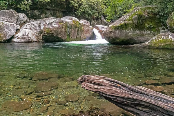 Punto Baño Midnight Hole Las Grandes Montañas Humeantes — Foto de Stock