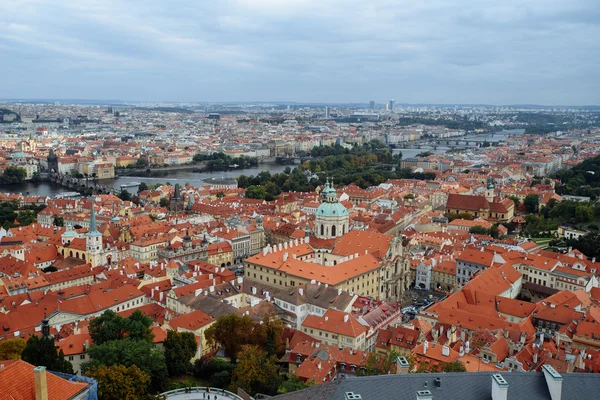 Prag fantastisch im Auterm — Stockfoto