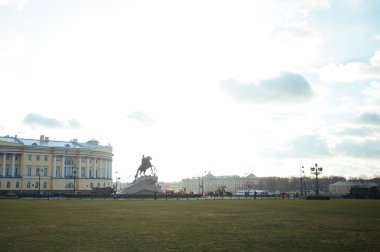 Fantastik Petergof bahar