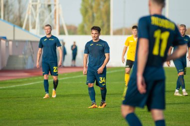 KHARKIV, UKRAINE - 9 Ekim 2020: Vladimir Tanchuk Profesyonel Lig FC Metal FC Energia 'ya karşı oynadığı futbol maçı sırasında