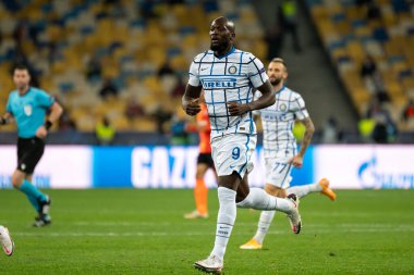 KYIV, UKRAINE - 27 Ekim 2020: UEFA Şampiyonlar Ligi B Grubu FC Shakhtar ve Internazionale maçında Romelu Lukaku