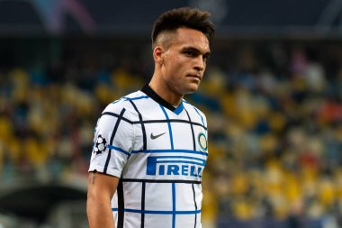 KYIV, UKRAINE - 27 Ekim 2020: Lautaro Martinez UEFA Şampiyonlar Ligi B Grubunun FC Shakhtar ve Internazionale maçında