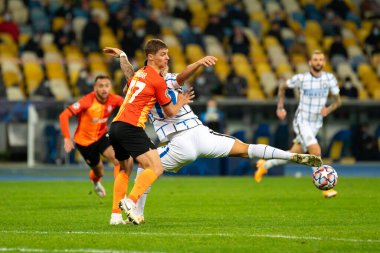 KYIV, UKRAINE - 27 Ekim 2020: Lautaro Martinez UEFA Şampiyonlar Ligi B Grubunun FC Shakhtar ve Internazionale maçında