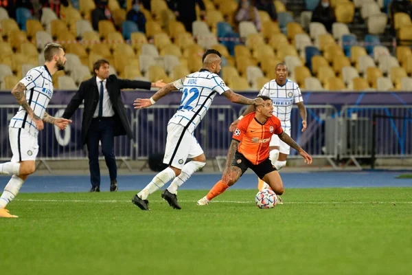 KYIV, UKRAINE - 27 Ekim 2020: UEFA Şampiyonlar Ligi B Grubu futbol karşılaşması FC Shakhtar ve Internazionale