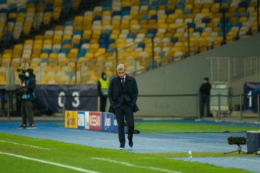 KYIV, UKRAINE - NOVEMBER 3, 2020: Valerii Bondar UEFA Şampiyonlar Ligi B Grubunun FC Shakhtar ve Borussia Monchengladbach maçında