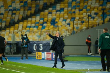 KYIV, UKRAINE - NOVEMBER 3, 2020: Valerii Bondar UEFA Şampiyonlar Ligi B Grubunun FC Shakhtar ve Borussia Monchengladbach maçında