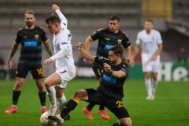 KYIV, UKRAINE - 4 Kasım 2020: FC ZORYA LUHANSK ve FC AEK ATHENS arasındaki UEFA Avrupa Ligi maçı