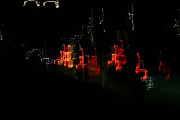 Prędkość Cyfrowych Świateł Ruchu Jasnoczerwony Biały Neon Świecący Szybko Poruszającymi — Zdjęcie stockowe