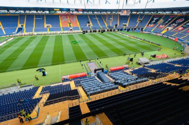 KHARKIV, UKRAINE - 22 Mayıs 2019: OSC Metalist Stadyumu Etkileyici güzellikteki güzel manzara manzarası. 