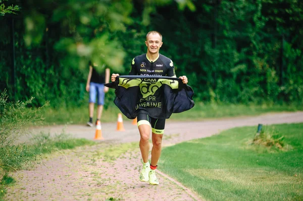 Kharkiv Ukraine August 2020 Kharkiv Triatlon Iron Way Loper Overgang — Stockfoto