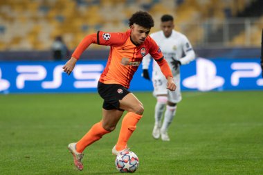 KYIV, UKRAINE 1 ARALIK, 2020 Alay. UEFA Şampiyonlar Ligi B Grubunun futbol maçı FC Shakhtar Donetsk - Real Madrid FC 