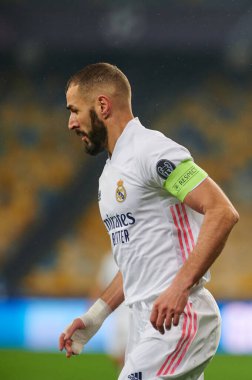 KYIV, UKRAINE 1 Aralık 2020: Karim Benzema. UEFA Şampiyonlar Ligi B Grubunun futbol maçı FC Shakhtar Donetsk - Real Madrid FC 