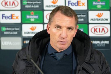 ZAPORIZHZHIA, UKRAINE 03 ARALIK 2020 Brendan Rodgers. UEFA Avrupa Ligi G Grubu FC Zorya Luhansk ile Leicester City FC takımının futbol maçı.