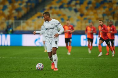 KYIV, UKRAINE - NOVEMBER 3, 2020: UEFA Şampiyonlar Ligi B Grubu FC Shakhtar - Borussia Monchengladbac maçında Alassane Plea