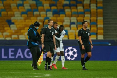 KYIV, UKRAINE - NOVEMBER 3, 2020: Marcus Thuram ve Alassane Plea UEFA Şampiyonlar Ligi B Grubu FC Shakhtar - Borussia Monchengladbac