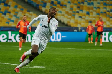 KYIV, UKRAINE - NOVEMBER 3, 2020: Marcus Thuram UEFA Şampiyonlar Ligi B Grubu FC Shakhtar - Borussia Monchengladbac maçında