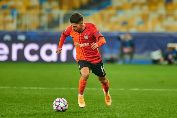 KYIV, UKRAINE - 3 Kasım 2020 UEFA Şampiyonlar Ligi B Grubu FC Shakhtar-Borussia Monchengladbac futbol karşılaşmasında Süleyman Malikânesi