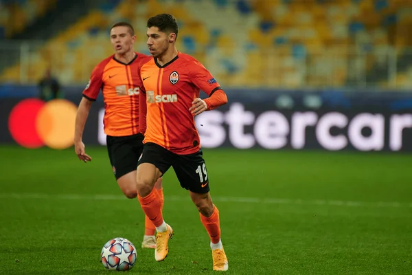 KYIV, UKRAINE - 3 Kasım 2020 UEFA Şampiyonlar Ligi B Grubu FC Shakhtar-Borussia Monchengladbac futbol karşılaşmasında Süleyman Malikânesi
