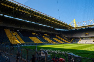 DORTMUND, ALMANY - 12 AĞUSTOS 2020 İduna Park Sinyali. Borussia Dortmund futbol stadyumu
