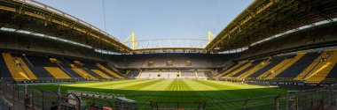 DORTMUND, ALMANY - 12 AĞUSTOS 2020 İduna Park Sinyali. Borussia Dortmund futbol stadyumu
