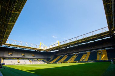 DORTMUND, ALMANY - 12 AĞUSTOS 2020 İduna Park Sinyali. Borussia Dortmund futbol stadyumu