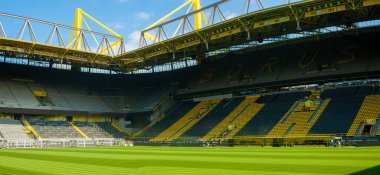 DORTMUND, ALMANY - 12 AĞUSTOS 2020 İduna Park Sinyali. Borussia Dortmund futbol stadyumu