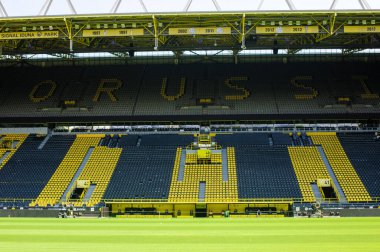 DORTMUND, ALMANY - 12 AĞUSTOS 2020 İduna Park Sinyali. Borussia Dortmund futbol stadyumu