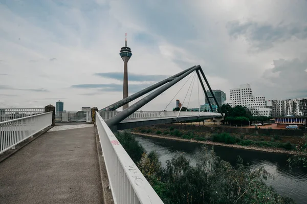 Alemania Duesseldorf Agosto 2020 Medienhafen Paisaje Urbano Dusseldorf Con Vista — Foto de Stock