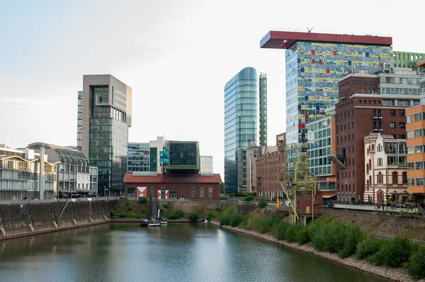 Almany Duesseldorf Ağustos 2020 Medienhafen Medya Limanında Manzaralı Düsseldorf Şehir — Stok fotoğraf