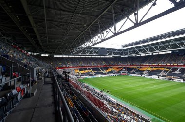 ALMANY, DUESSELDORF - 16 Ağustos 2020: Düsseldorf 'taki Esprit Arena spor kompleksi. Fortuna Futbol Stadyumu