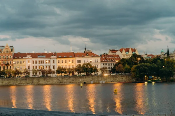 Praga Czechy Września 2015 Wełtawa Pradze Wełtawa Jest Najdłuższą Rzeką — Zdjęcie stockowe