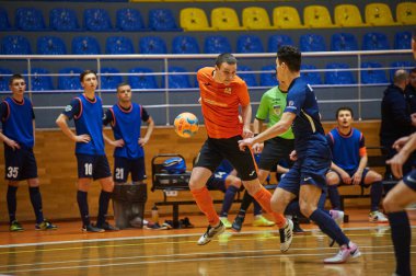 KHARKIV, UKRAINE - 24 Ocak 2021 Ukrayna ExtraLeague Viva Cup Monolit Donbass Energo Trading 'e karşı futsal maçı