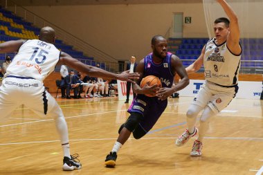 KHARKIV, UKRAINE - 31 Ocak 2021: Ukrayna Süper Ligi maçı BC Sokoly - BC Mykolayiv