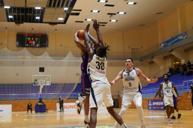 KHARKIV, UKRAINE - 31 Ocak 2021: Ukrayna Süper Ligi maçı BC Sokoly - BC Mykolayiv