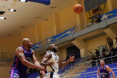 KHARKIV, UKRAINE - 31 Ocak 2021: Ukrayna Süper Ligi maçı BC Sokoly - BC Mykolayiv